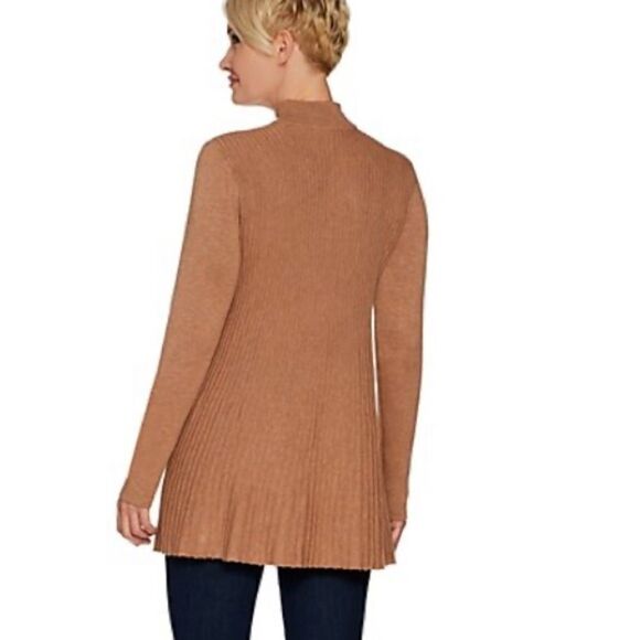 Joan Rivers Mock Turtleneck Knit Pleated long Sleeve Black Swing-hem Sweater - Picture 6 of 6